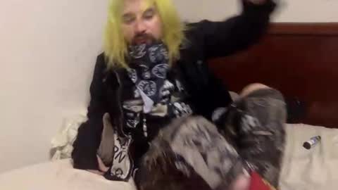 Bigkhaos online show from December 2025 10:31:02 AM