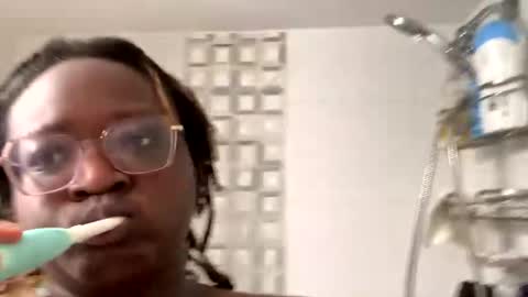 Snapshot of bigkittyraven chatting on February 2026 03:38:02 PM bigkittyraven online show from February 2026 03:38:02 PM