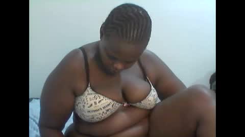 bigmama807715 online show from February 2026 09:42:01 PM