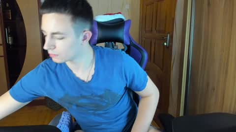 Snapshot of bigmark03 chatting on January 2025 01:24:01 PM BigMark03 online show from January 2025 01:24:01 PM