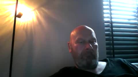 bigmike3339 online show from May 2026 07:15:02 AM