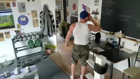 Jarvis online show from September 2025 04:44:02 PM