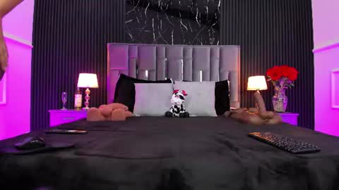 Zayra online show from July 2026 04:32:02 AM