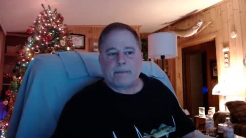 Snapshot of bigthicksatisfying2 chatting on December 2024 05:00:02 AM bigthicksatisfying2 online show from December 2024 05:00:02 AM