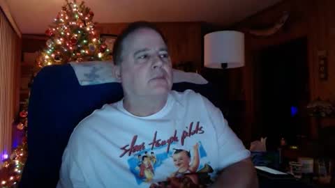 Snapshot of bigthicksatisfying2 chatting on January 2025 03:24:02 AM bigthicksatisfying2 online show from January 2025 03:24:02 AM