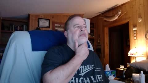 Snapshot of bigthicksatisfying2 chatting on September 2025 04:45:01 AM bigthicksatisfying2 online show from September 2025 04:45:01 AM