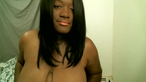 Bigtitscassie online show from June 2026 02:25:01 AM