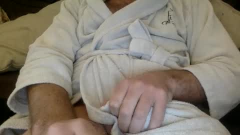 Snapshot of bigvic25cm chatting on January 2025 09:48:01 AM bigvic25cm online show from January 2025 09:48:01 AM