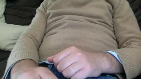 Snapshot of bigvic25cm chatting on March 2025 02:10:02 PM bigvic25cm online show from March 2025 02:10:02 PM