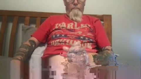 Bigwhitedickdaddy and BabyCakes online show from January 2025 11:37:02 AM