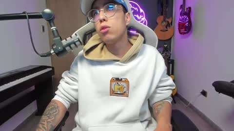 bigxboy96 online show from January 2025 04:25:02 AM