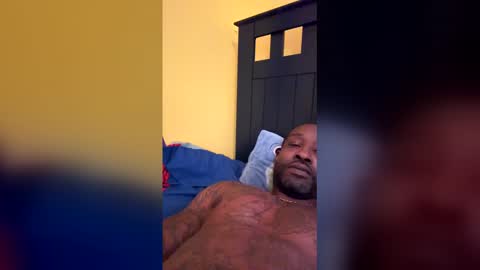 Snapshot of biigdikk2 chatting on March 2026 09:40:02 PM Two online show from March 2026 09:40:02 PM