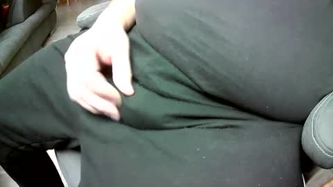 Snapshot of bikeman17 chatting on January 2025 06:02:01 PM bikeman17 online show from January 2025 06:02:01 PM