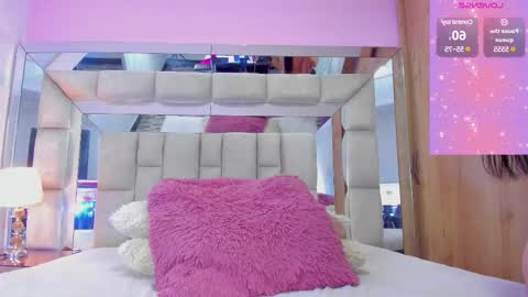 Snapshot of bilie_rouse1 chatting on March 2025 01:12:01 AM Bilie online show from March 2025 01:12:01 AM