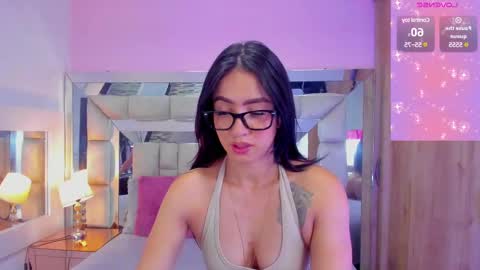 Snapshot of bilie_rouse1 chatting on March 2025 07:05:02 PM Bilie online show from March 2025 07:05:02 PM