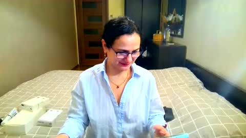 DOM NIKA online show from January 2026 09:18:02 PM