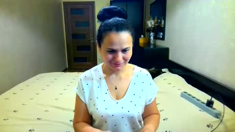 DOM NIKA online show from May 2026 09:43:01 PM