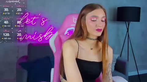 Snapshot of billie_simmons chatting on June 2026 09:17:01 AM Alisha online show from June 2026 09:17:01 AM