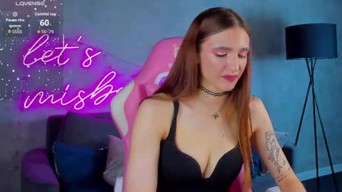 Snapshot of billie_simmons chatting on July 2026 09:27:01 AM Alisha online show from July 2026 09:27:01 AM