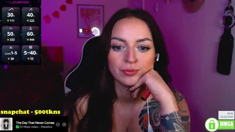 Snapshot of billiexxox chatting on December 2024 07:36:01 PM Billie online show from December 2024 07:36:01 PM