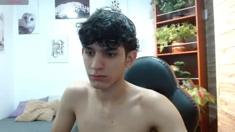 Snapshot of billy_wild chatting on April 2026 11:31:02 AM billy wild online show from April 2026 11:31:02 AM