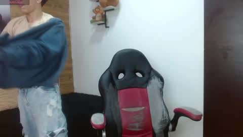 Snapshot of billy_wild chatting on May 2026 11:06:02 AM billy wild online show from May 2026 11:06:02 AM