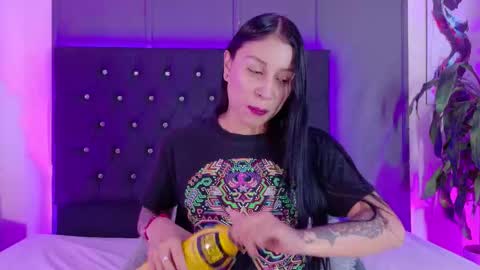 Billie online show from September 2025 08:44:02 PM