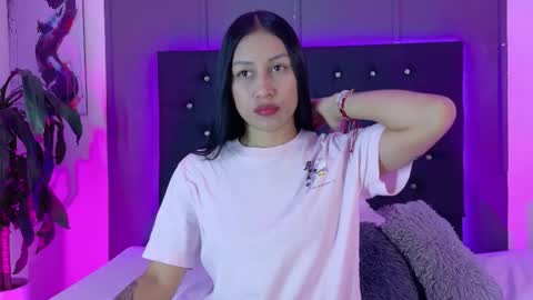 Billie online show from October 2025 07:11:02 PM