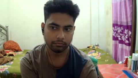 birbikrom104 online show from May 2026 06:49:01 PM