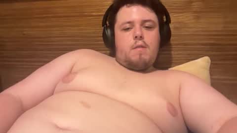 Snapshot of bisexualchubbyboy chatting on February 2025 11:15:01 AM james online show from February 2025 11:15:01 AM