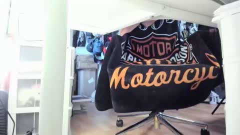 Snapshot of bisexualjay chatting on September 2025 12:54:01 PM bisexualjay online show from September 2025 12:54:01 PM