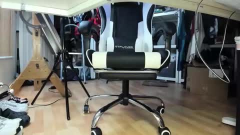 Snapshot of bisexualjay chatting on January 2026 12:53:02 PM bisexualjay online show from January 2026 12:53:02 PM