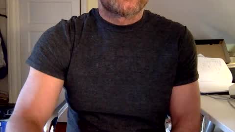 BisonBar online show from February 2025 07:06:02 PM