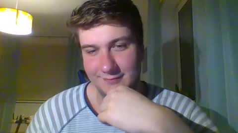 Snapshot of bjguyhugecock chatting on April 2026 09:52:01 PM bjguyhugecock online show from April 2026 09:52:01 PM