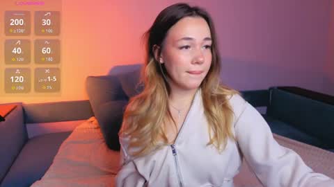 Julia online show from July 2026 08:11:02 PM