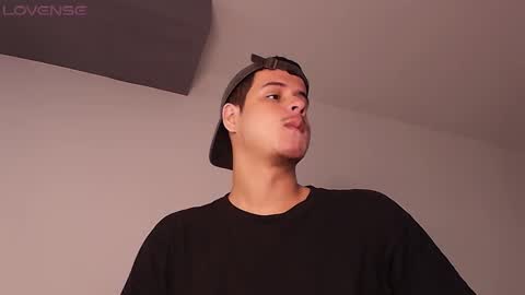 Snapshot of bjorn_steels chatting on February 2026 12:26:01 AM Bjorn online show from February 2026 12:26:01 AM