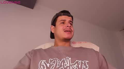 Snapshot of bjorn_steels chatting on February 2026 12:16:02 AM Bjorn online show from February 2026 12:16:02 AM