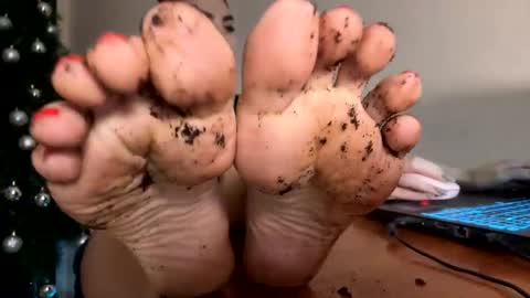 Alexandra online show from December 2024 05:25:01 PM