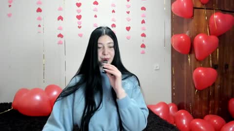 Snapshot of black_berry_bla_ck chatting on February 2025 03:27:01 PM black_berry_bla_ck online show from February 2025 03:27:01 PM