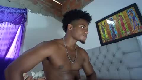 Snapshot of black_dicck chatting on January 2025 06:48:01 PM tu morenito online show from January 2025 06:48:01 PM