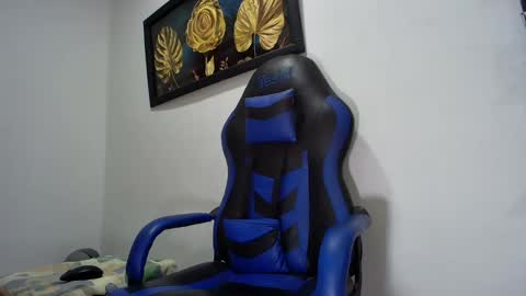 Snapshot of black_dicck chatting on February 2025 06:34:02 PM tu morenito online show from February 2025 06:34:02 PM