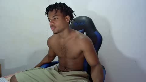 Snapshot of black_dicck chatting on September 2025 03:14:01 PM tu morenito online show from September 2025 03:14:01 PM