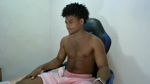 Snapshot of black_dicck chatting on September 2025 05:39:02 PM tu morenito online show from September 2025 05:39:02 PM