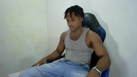Snapshot of black_dicck chatting on October 2025 02:37:02 AM tu morenito online show from October 2025 02:37:02 AM