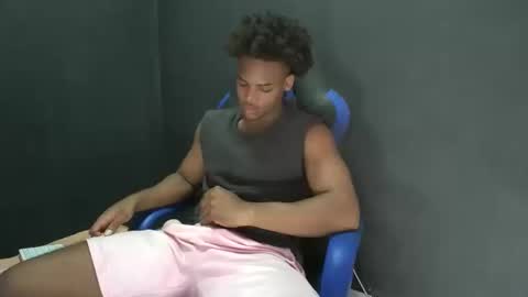 Snapshot of black_dicck chatting on October 2025 03:56:02 PM tu morenito online show from October 2025 03:56:02 PM