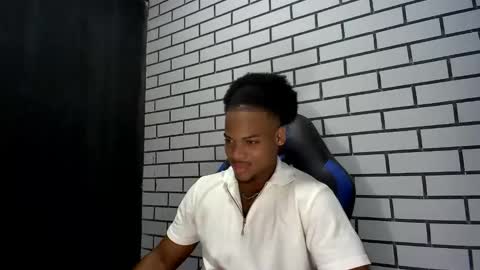 Snapshot of black_dicck chatting on November 2025 03:49:02 AM tu morenito online show from November 2025 03:49:02 AM