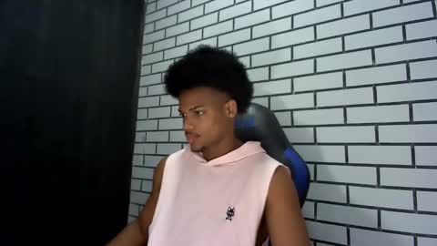 Snapshot of black_dicck chatting on November 2025 03:56:02 PM tu morenito online show from November 2025 03:56:02 PM