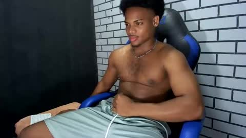 Snapshot of black_dicck chatting on February 2026 12:45:02 AM tu morenito online show from February 2026 12:45:02 AM