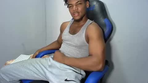 Snapshot of black_dicck chatting on March 2026 09:03:02 PM tu morenito online show from March 2026 09:03:02 PM