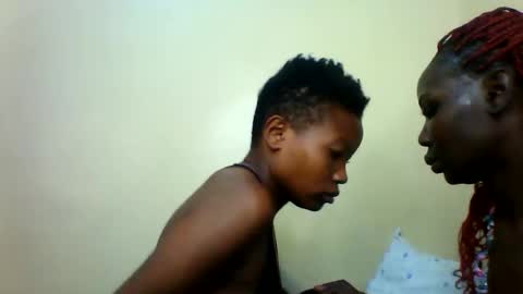 Snapshot of black_divas1 chatting on February 2026 06:20:02 AM black_divas1 online show from February 2026 06:20:02 AM